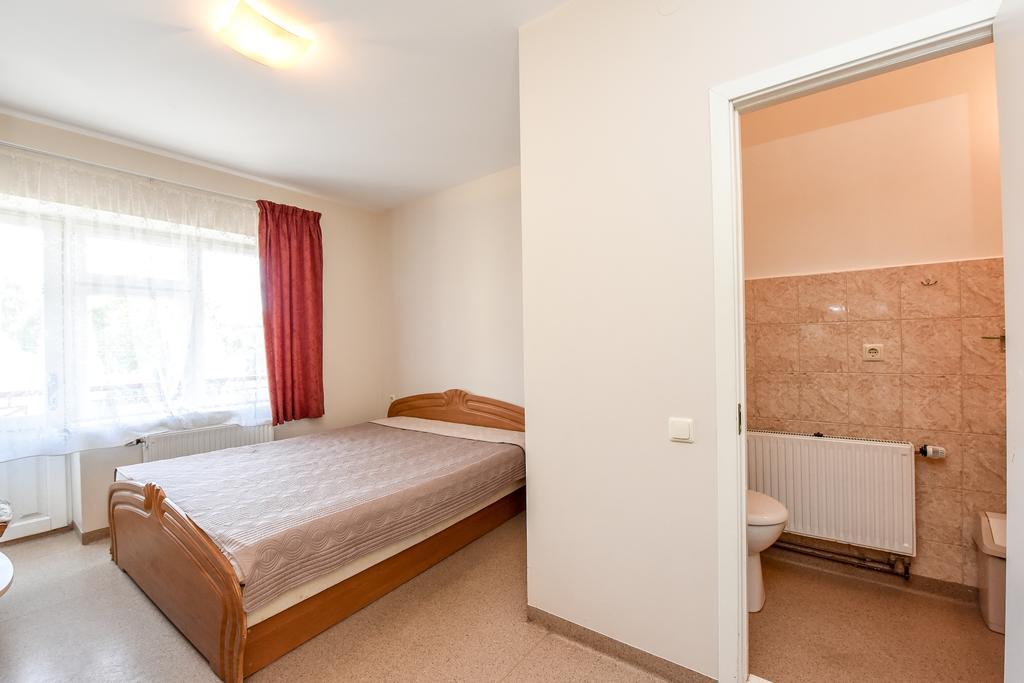 Holiday House Knp Паланга Екстериор снимка